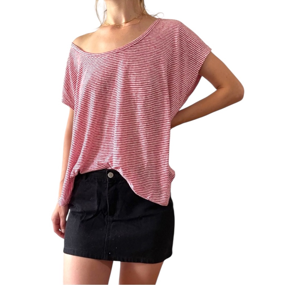 NWOT Universal Thread Red and White Striped Scoop Neck Relaxed Tee Shirt - 1X